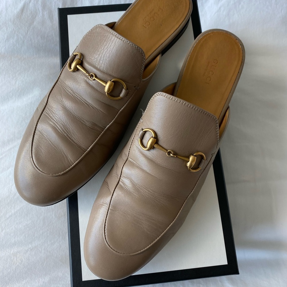 Gucci Mules - Brown